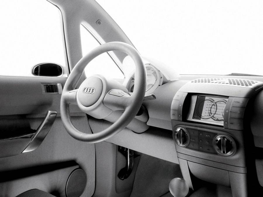 Панель приборов Audi Al2 Open End Concept 1997 года  (фото 6 из 8)